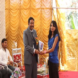 MBA Student Miss. Chaudhari Shonottara Won Dance Competition