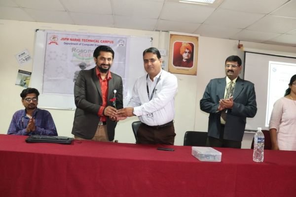 Seminar on "Robotics and Distruptive Technology 2019"